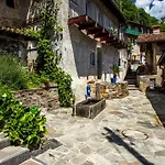 Oda ve Kahvaltı Val Colla Lugano