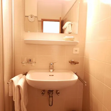 Val Colla Готель типу 