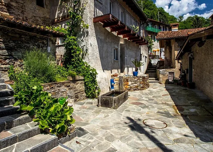 Oda ve Kahvaltı Val Colla Lugano