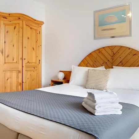 Val Colla 3* לוגאנו