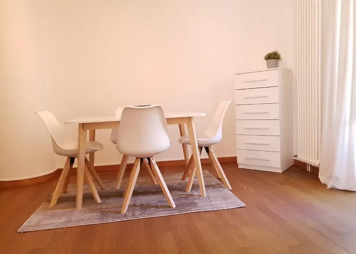 Val Colla לינה וארוחת בוקר 3*