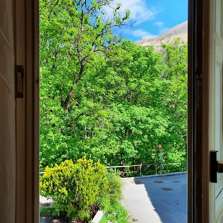 Val Colla *
